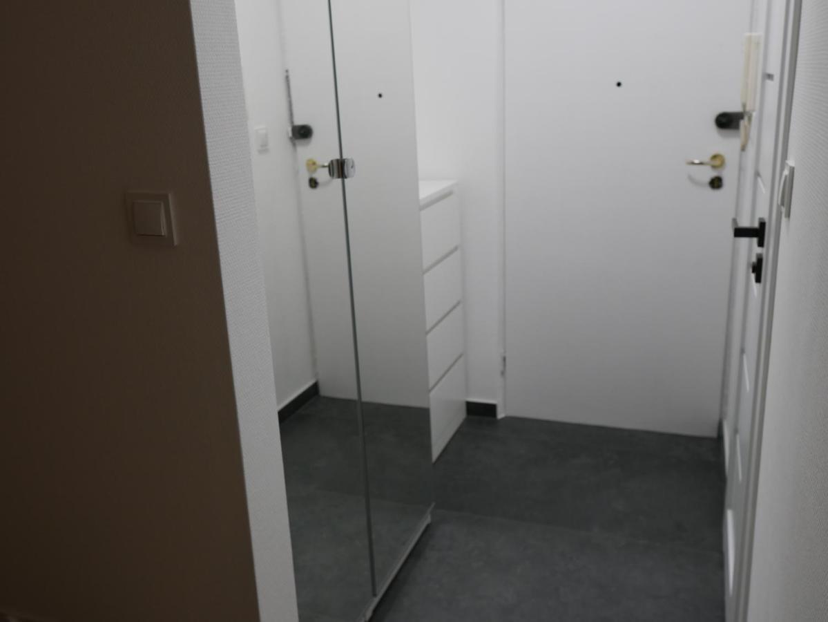Auschwitz New Flat For Rent Air Conditioning In The Apartament Oswiecim Nowe Mieszkanie - Centrum Klimatyzacja W Mieszkaniu Apartment ภายนอก รูปภาพ